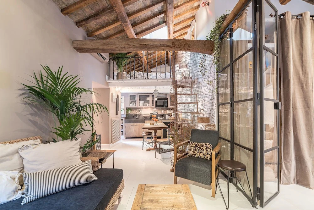 Charming Navona - The Loft