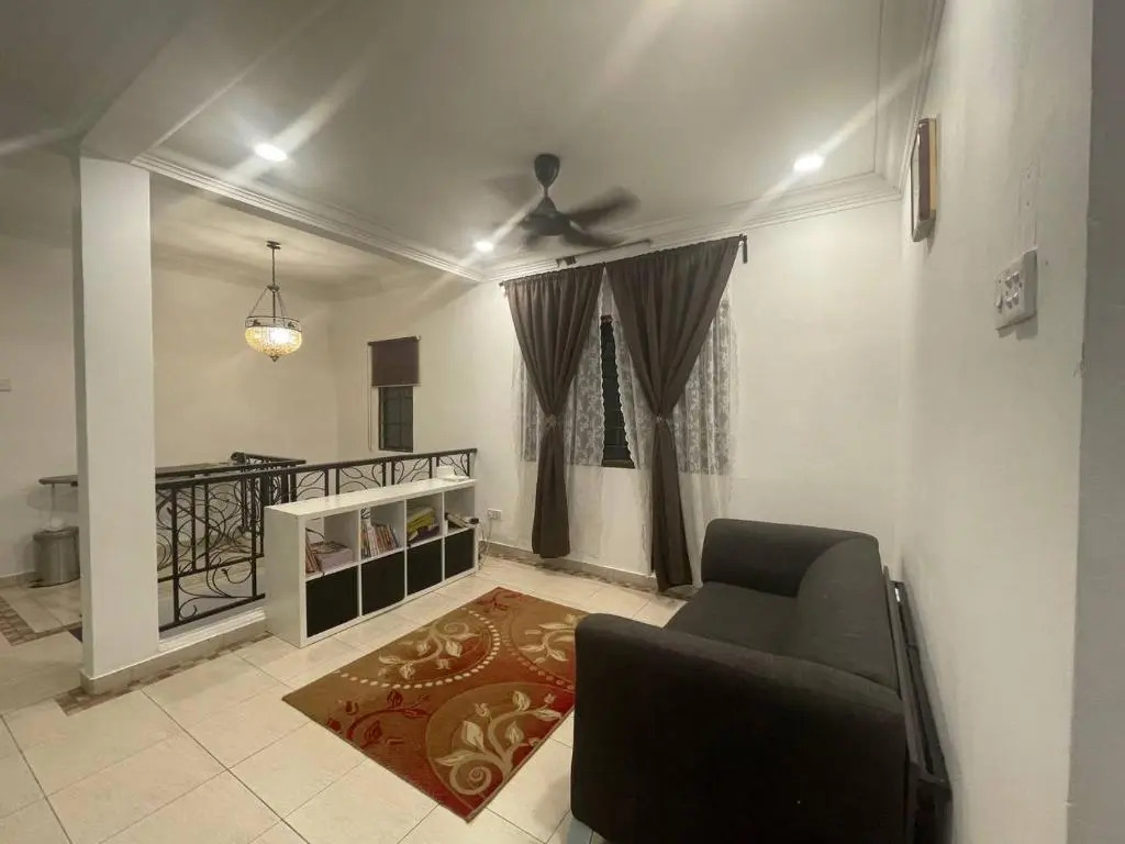 Homestay Laman Nuri, Kota Damansara