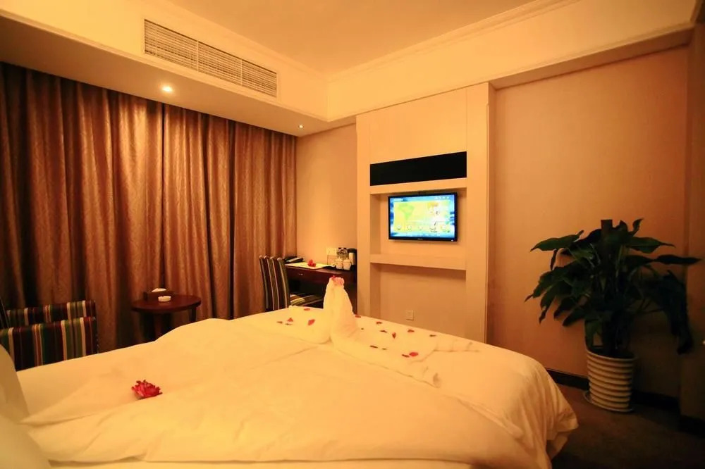 Theme Holiday Hotel