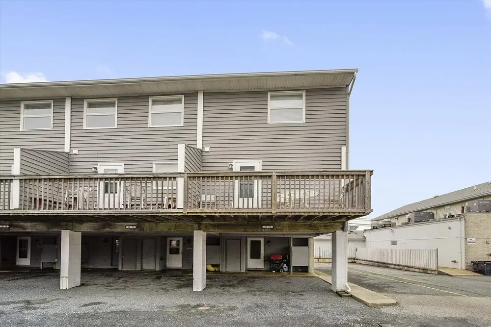 12 Seabreeze Village 26 Mckinley Ave. by Long & Foster