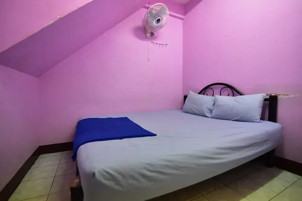 Khaosan Rainbow Hostel