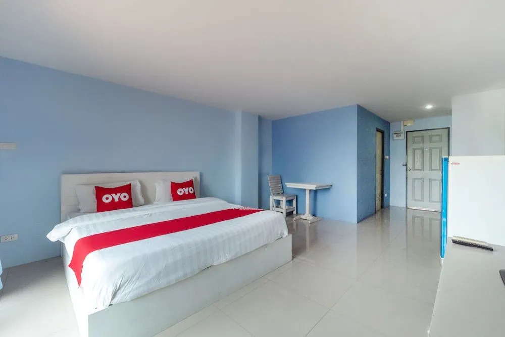 V Place Apartment