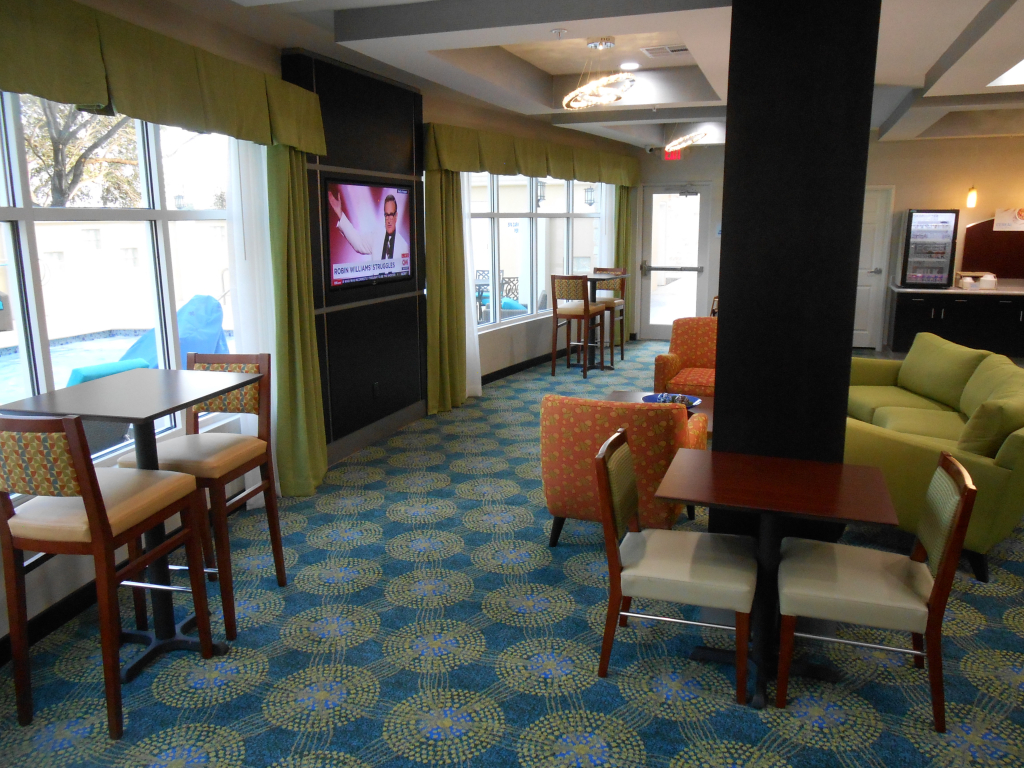 Holiday Inn Express & Suites Houston Northwest-Brookhollow by IHG