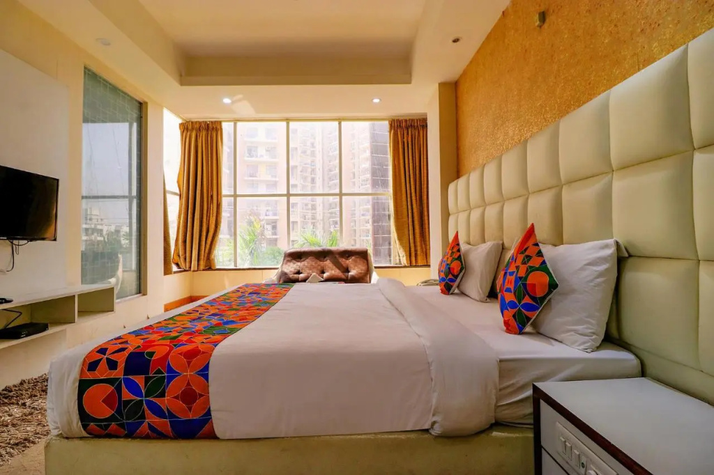 Fabhotel Gaba Corporate Suites