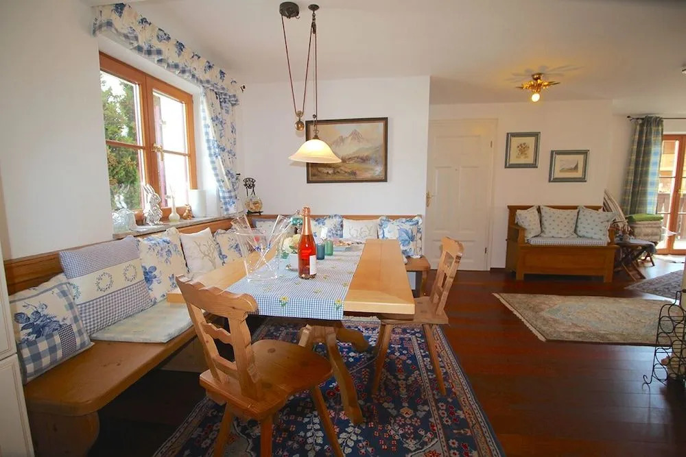 Himmelschlösschen & Chalet Rose