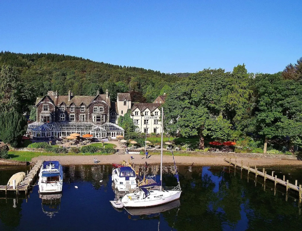 Lakeside Hotel and Spa