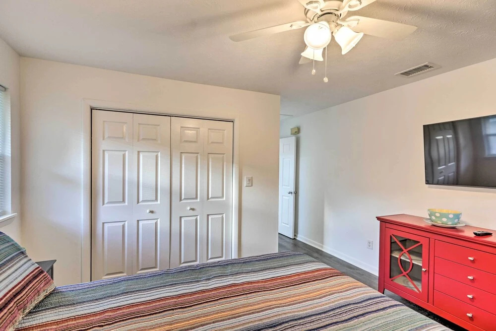 'midtown Tallahassee' Gem Close to Lake Ella!