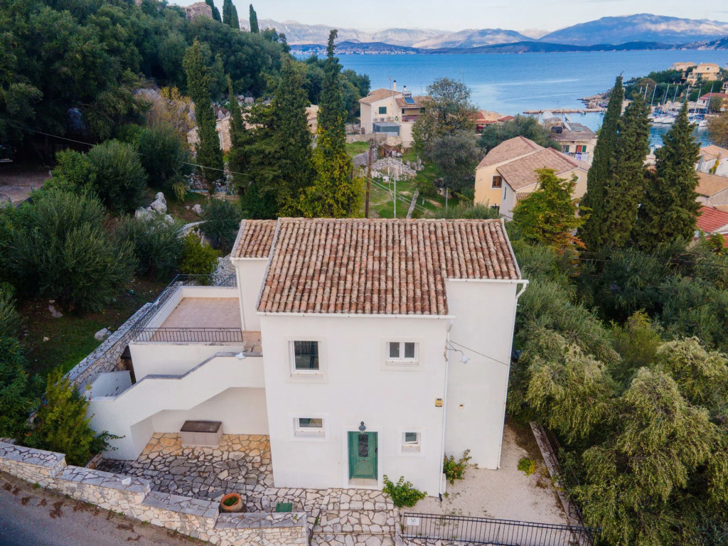 Loadstar Villas