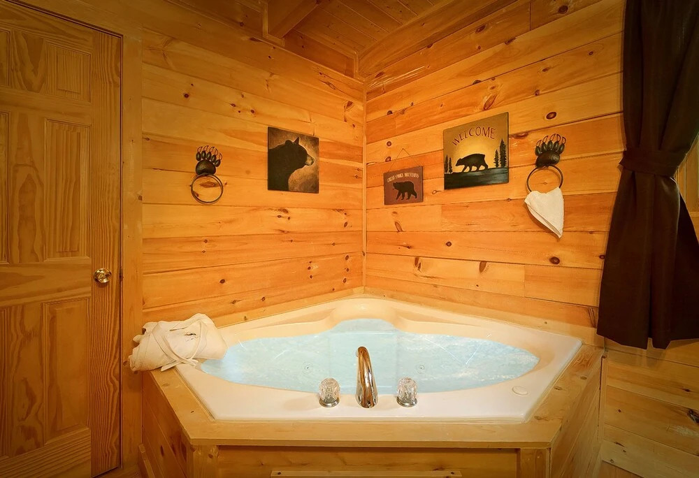 American Treehouse #1708