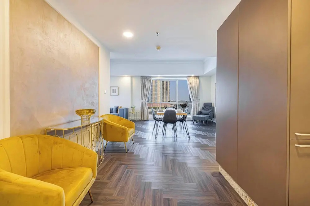 Stylish 1br - Extra Bed With Burj Khalifa View