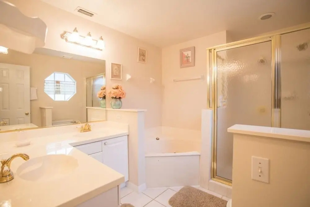 Oak Island Harbor 2833 - Four Bedroom Villa with Private Pool