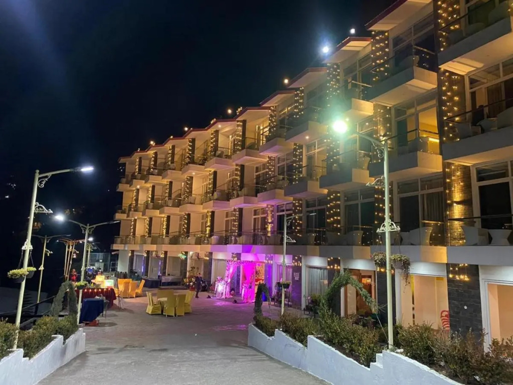 Wood Creek Resort & Spa Kasauli