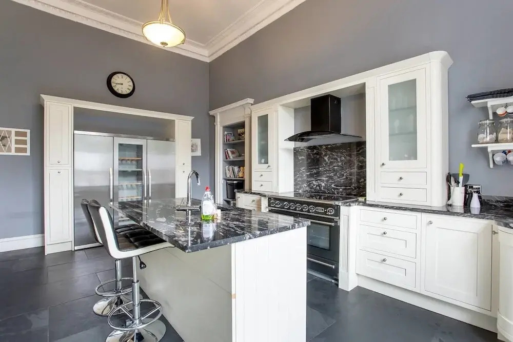 Huge Luxury Townhouse in the City Centre