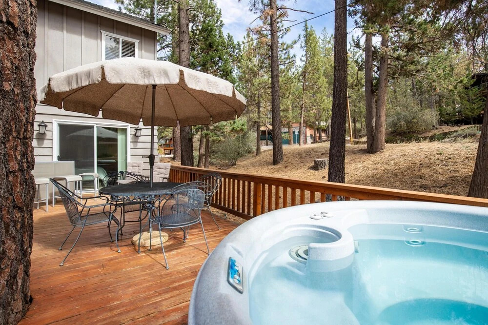 Living the Dream-1807 by Big Bear Vacations