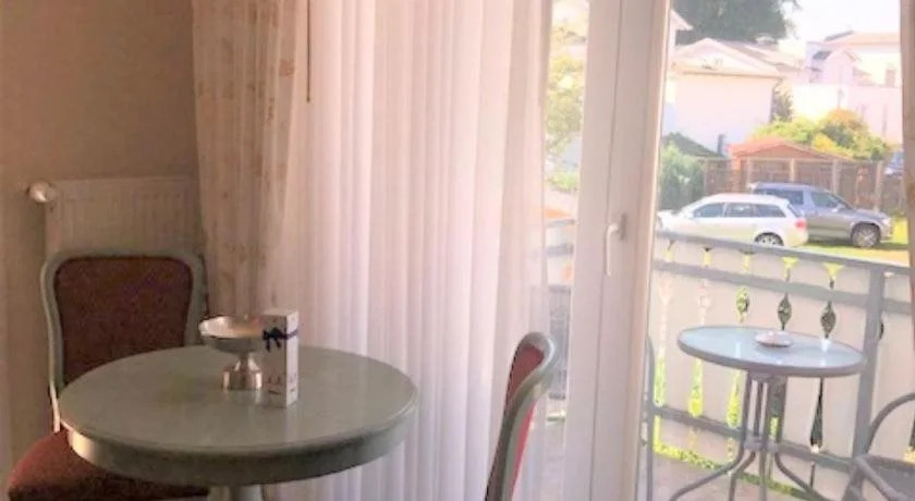 Apartmenthaus Sonnenblick in Binz - Parkplatz kostenlos