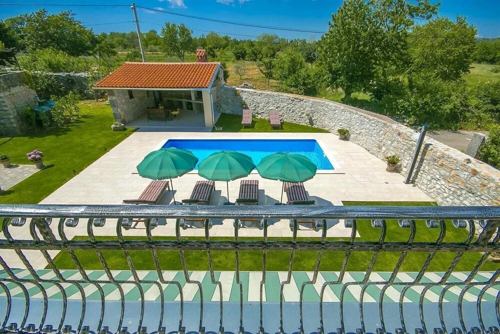 Villa Hisina