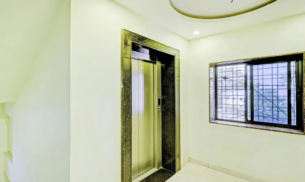 Treebo Trend Hotel Krishna