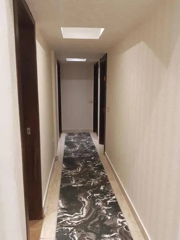 استديو مفروش فى المهندسين ميدان لبنان برج حديث