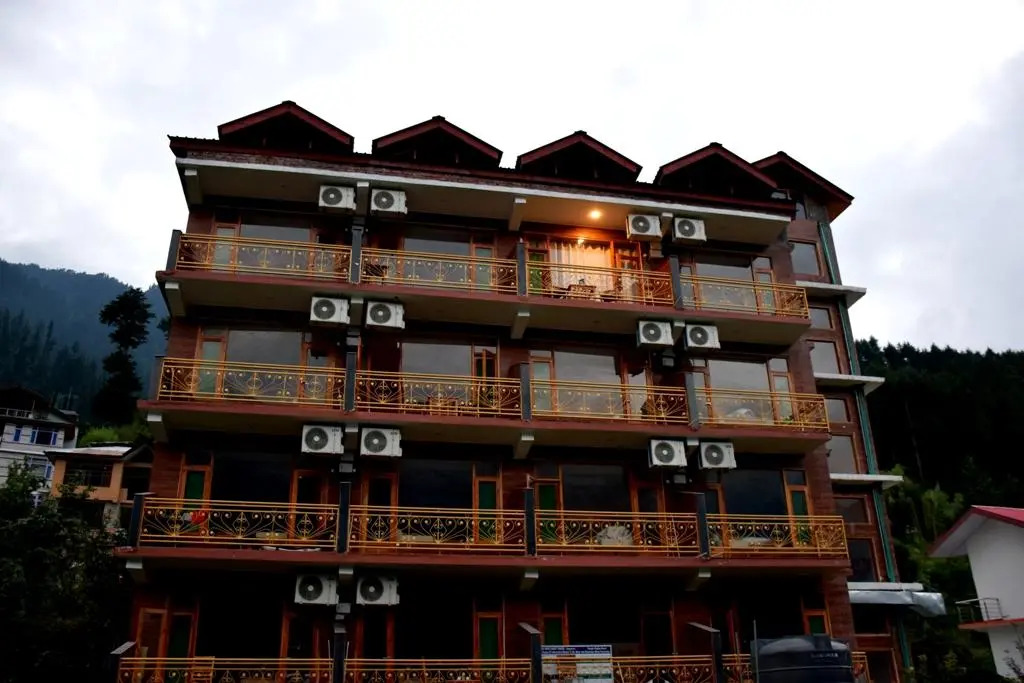 Smugglers Resort #Mountainview #Swimmingpool #AC #Playingzone