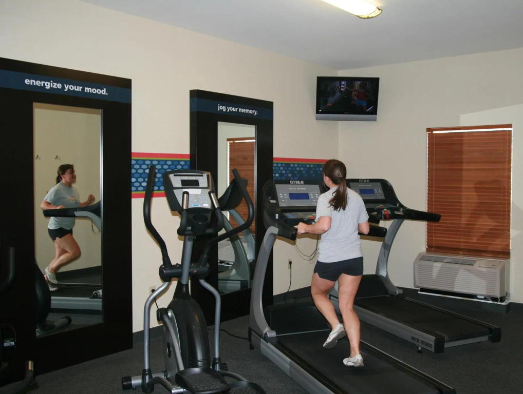 Hampton Inn Garden City