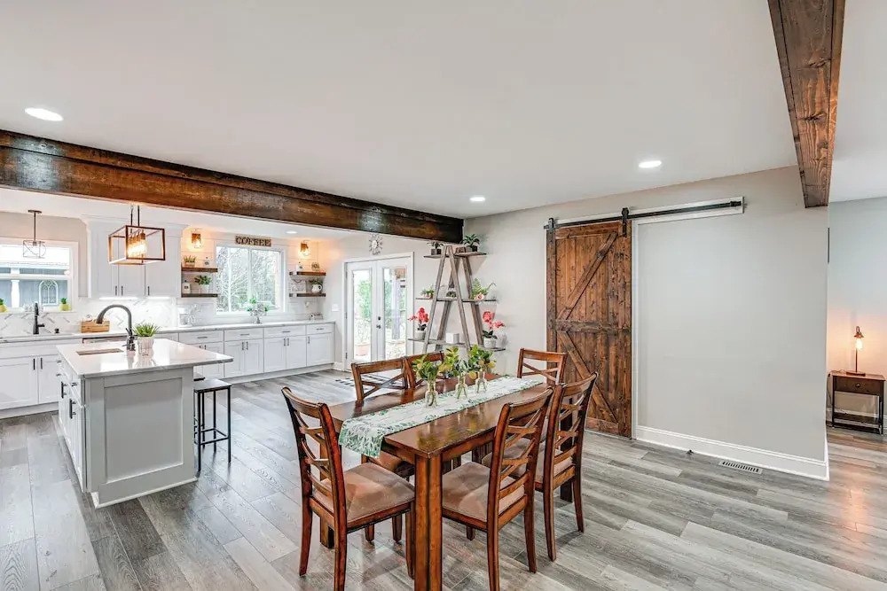 Family-friendly Home w/ Yard: 27 Mi to Nashville!