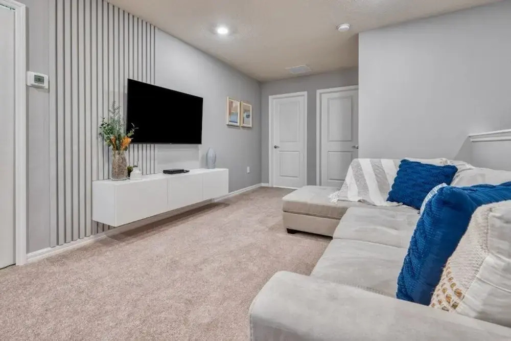 Exquisite 5bdrm Windsorisland Rsrt 5 Bedroom Townhouse by Redawning
