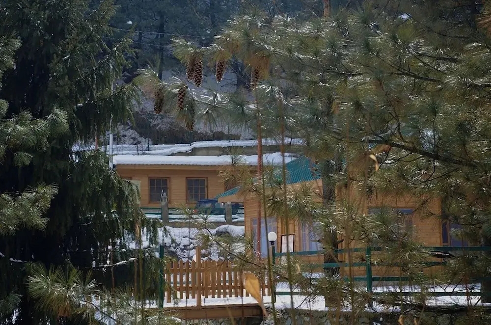 Dawat-e-Drung by FrozenFall Resort
