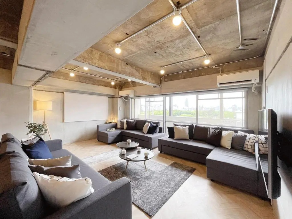 Up to 10p 1 min Peace Park, Wonderful huge house !