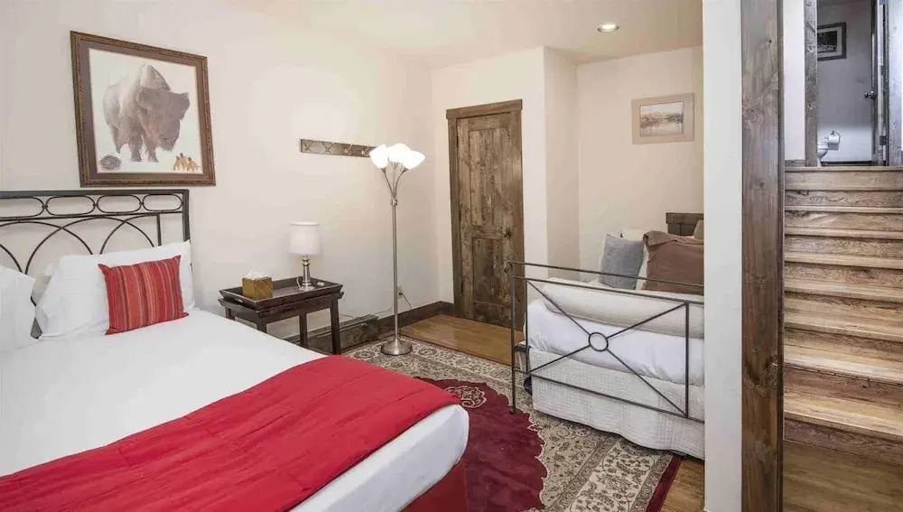 Potato Patch Luxury 4 Bedroom Townhome - Vail Point
