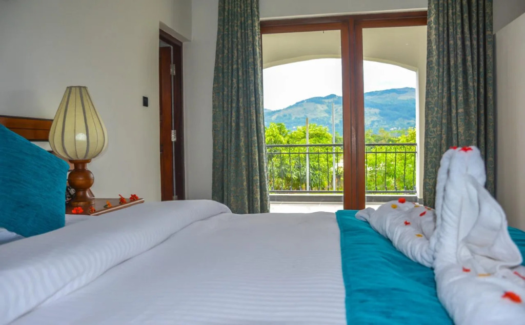 Elegant Hotel, Kandy