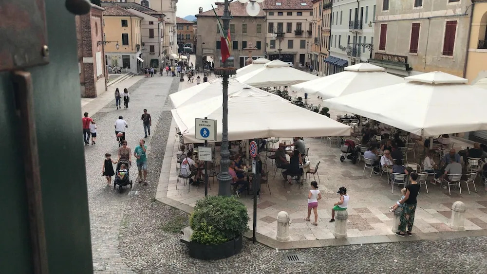 Ca Garibaldi Rooms