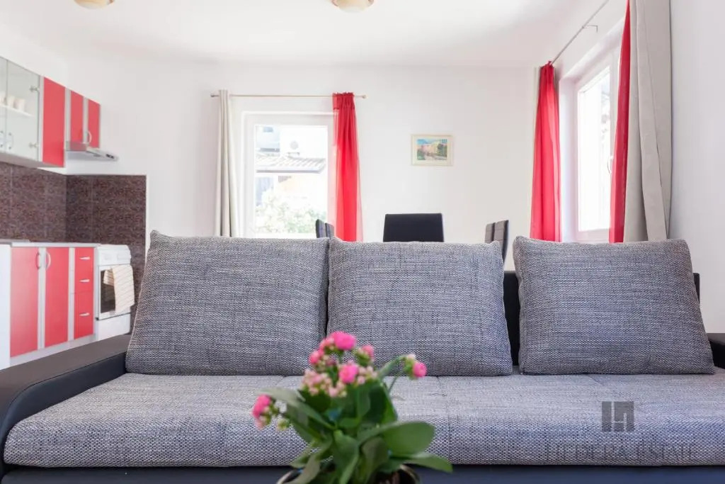 Apartment Rufescens A47