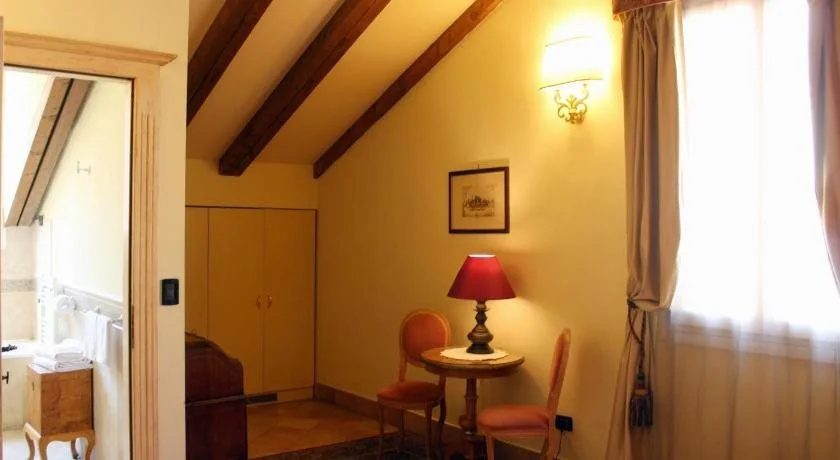 Albergo delle Drapperie