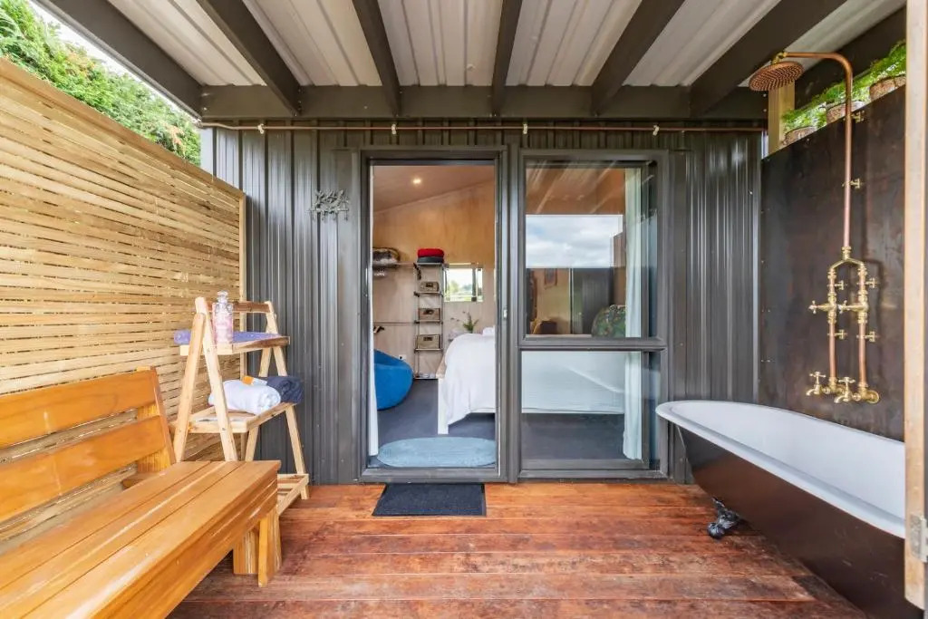 The Barn - Karaka Farm Stay