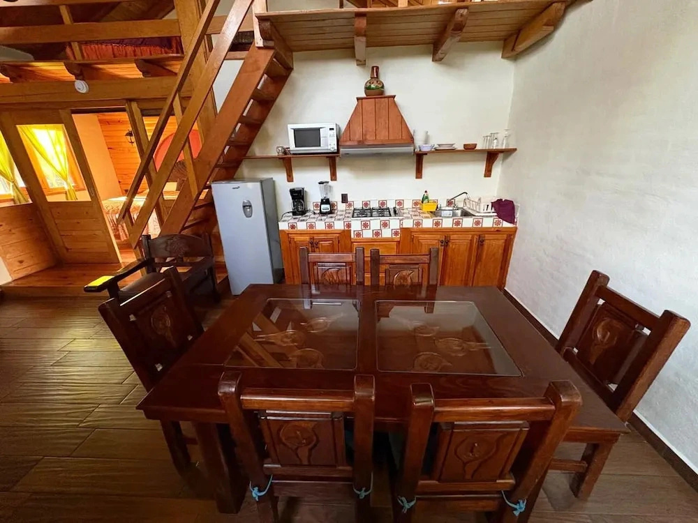Paseo del Llano Cabañas & Suites