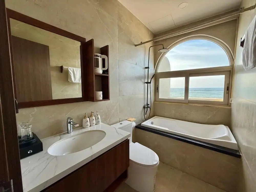 Phu Quy Luxury Hotel