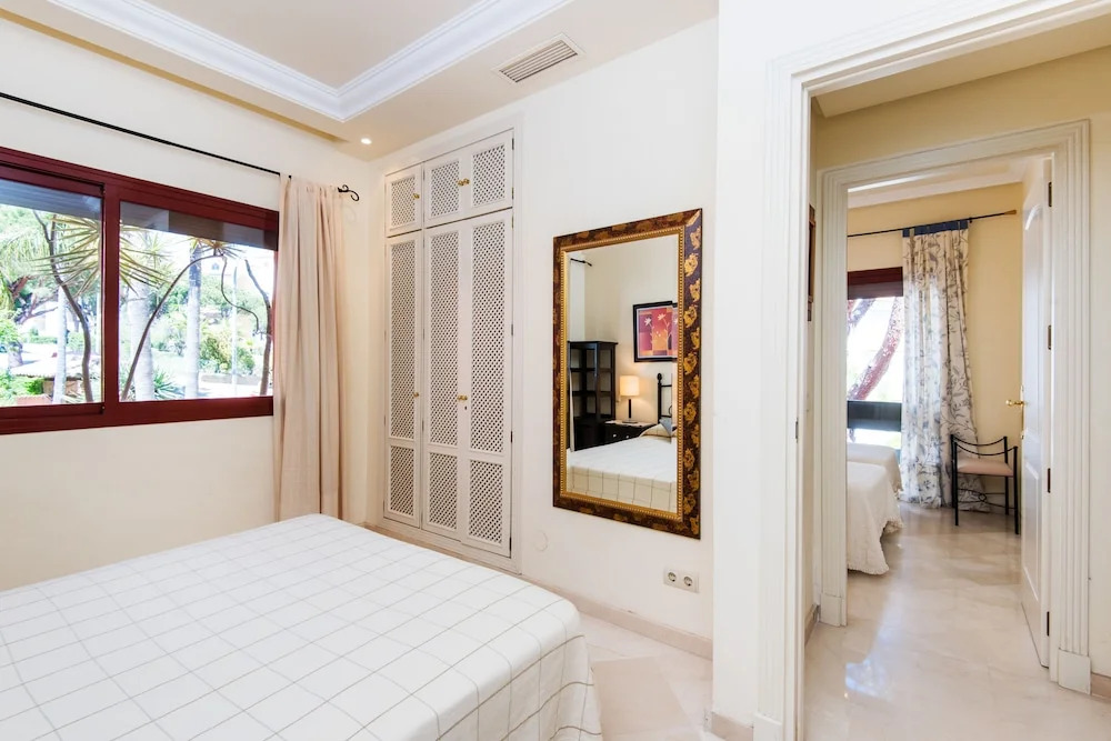 RentAndHomes Marbella Luxury Beach
