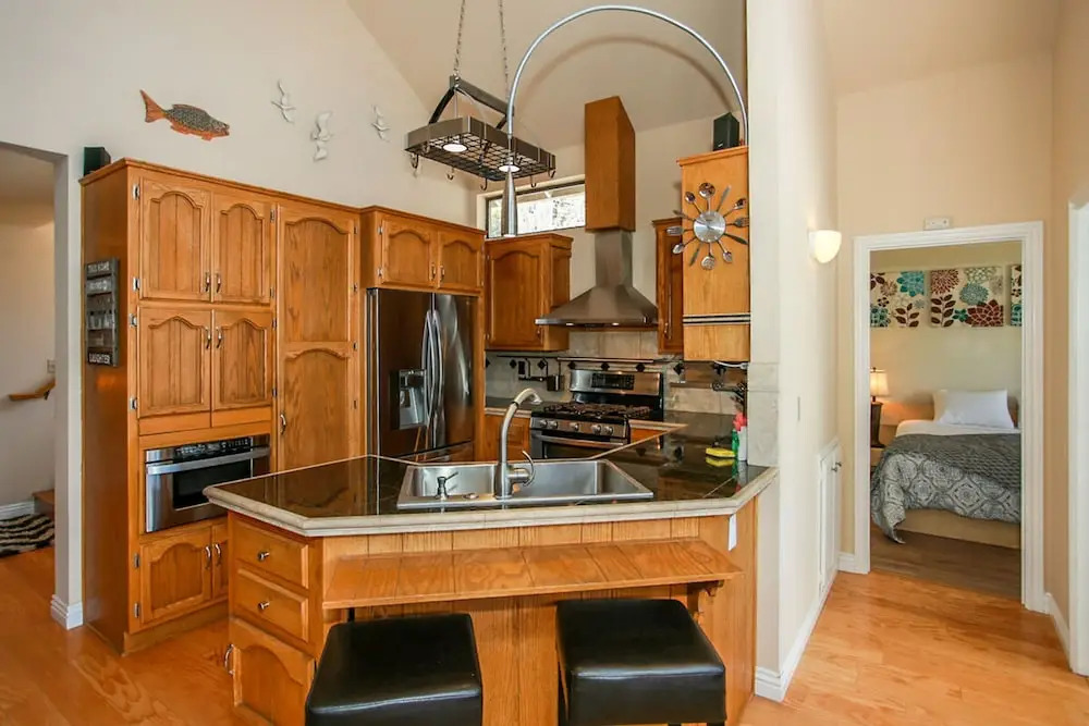 Hillside Retreat-1846 by Big Bear Vacations