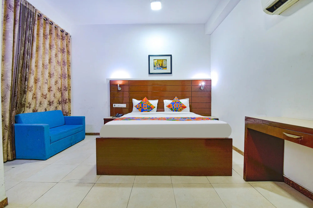 FabHotel Jaipur Casa