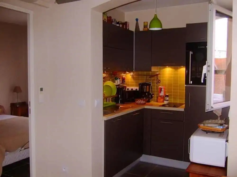 Apartment with One Bedroom in Golfe-Juan, with Wonderful Mountain View, Furnished Terrace And Wifi - 150 M From the Beach