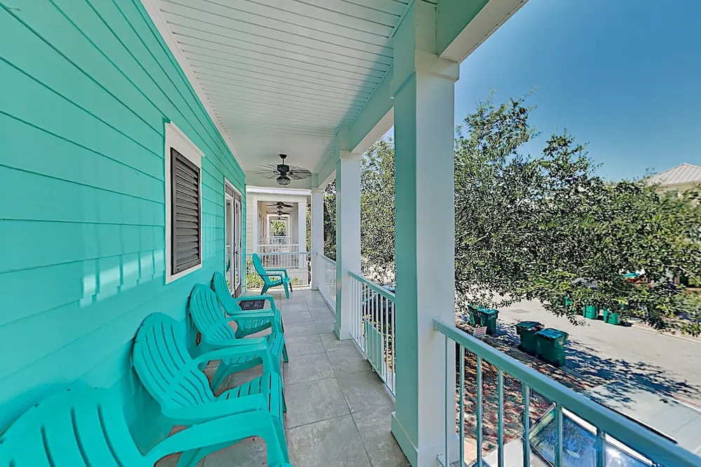 New Listing! #bestvacationever: Beachside Getaway 4 Bedroom Home