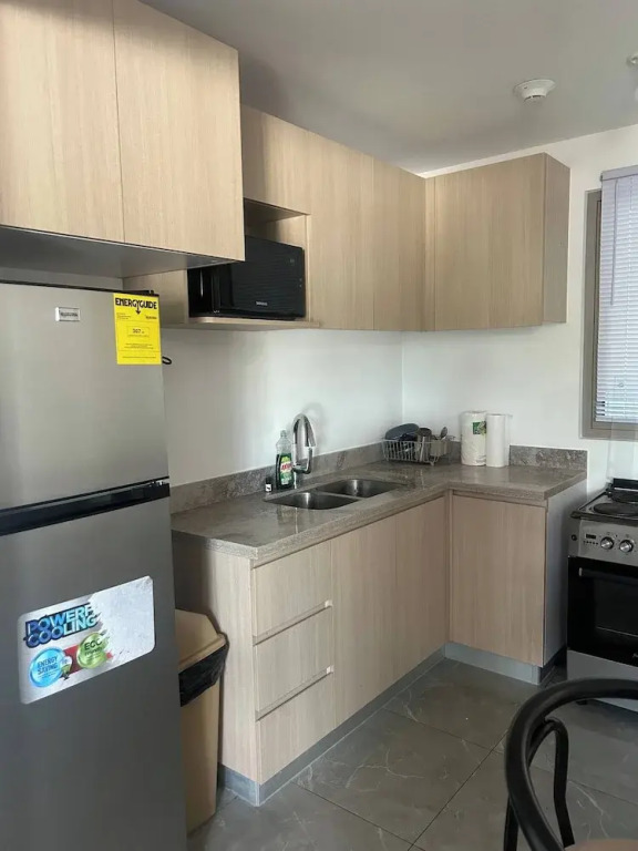 Modern Luxury Condo With Pool Access in Kingston, Jamaica