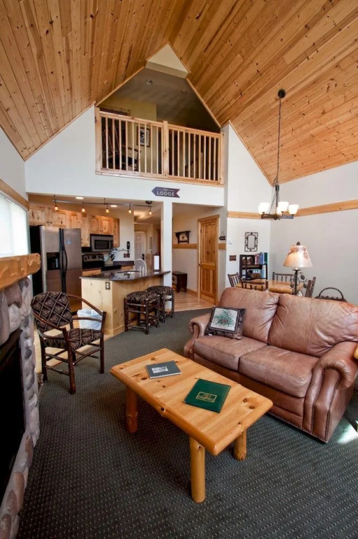Cove Point Lodge