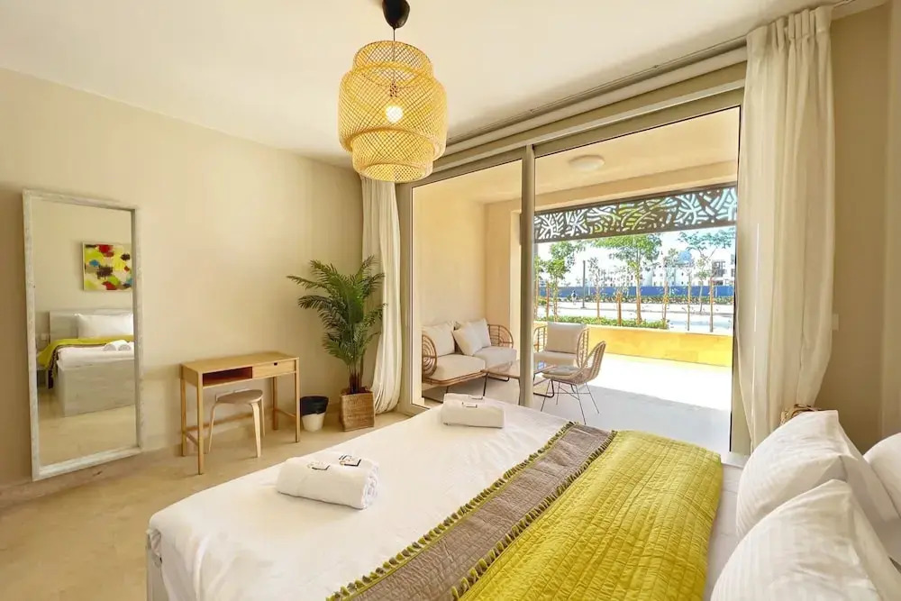 Xuru Stays I Sparky & Summery 2 BDR @ Mangroovy Free Beach & Pool Access