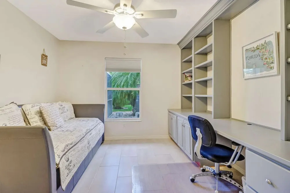 124 SE 28th Ter