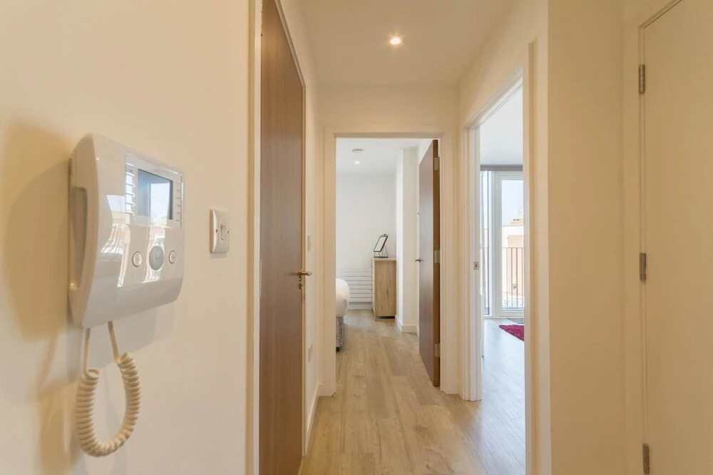 NEW Bright 1BD Flat in the Heart Tooting Broadway