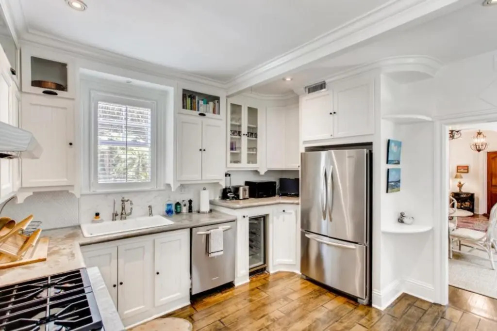 Villa Blanca - Saltwater Serenity in a Classic Mediterranean Revival Villa