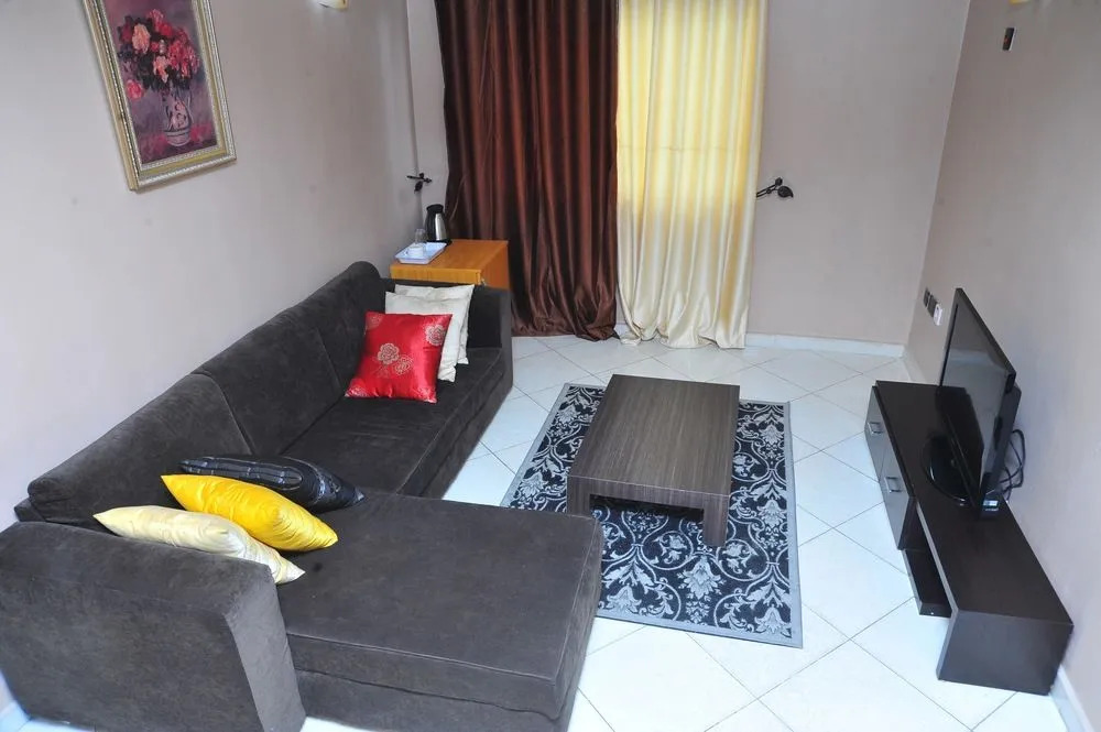 Peemos Place Warri
