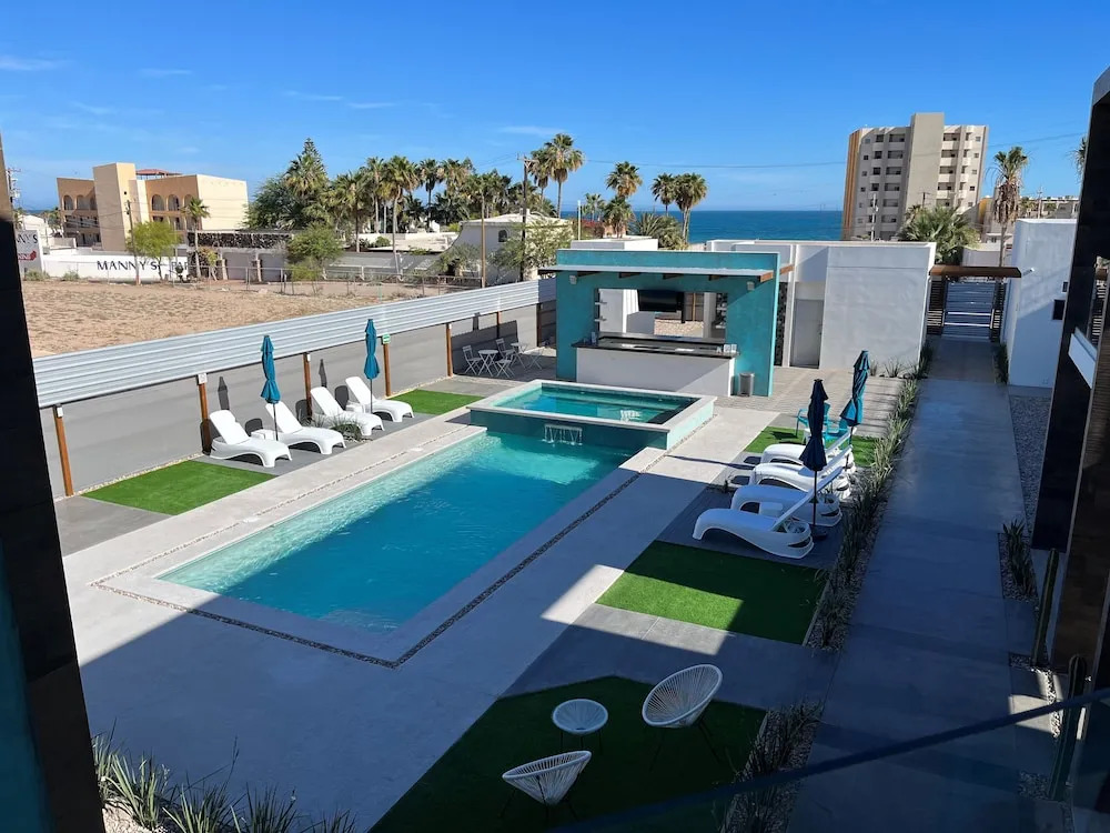 The Cove Boutique Hotel Adults Only
