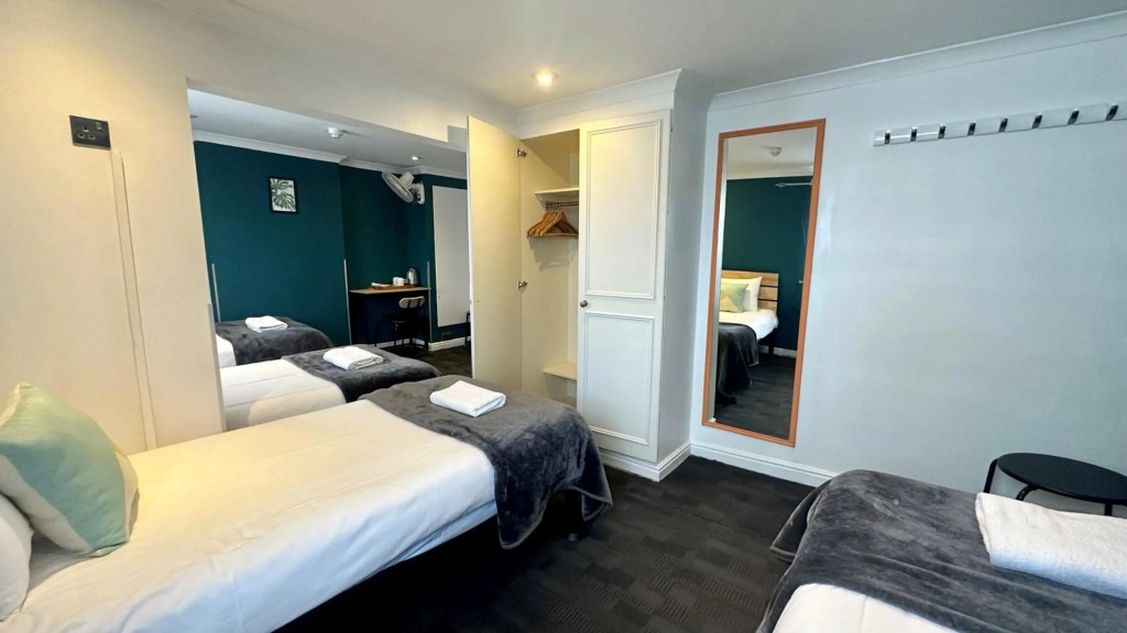 Smart Hyde Park View